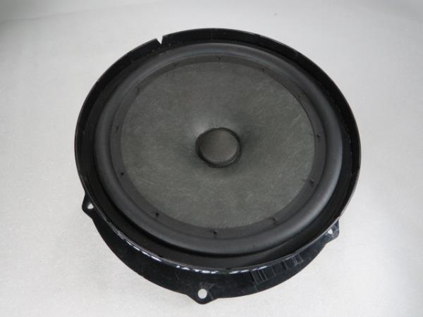 Coluna de som SKODA Superb II Break (3T5)