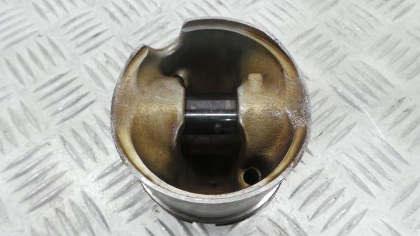 Piston MERCEDES-BENZ Classe C (W204) Imagem-2