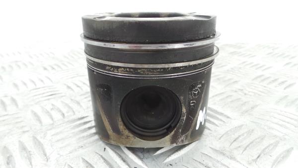 Piston de moteur MERCEDES-BENZ Classe C (W204) Imagem-1