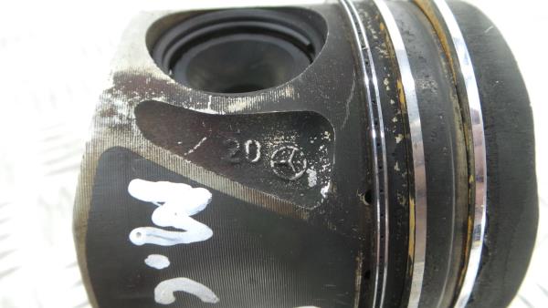 Piston de moteur MERCEDES-BENZ Classe C (W204) Imagem-4