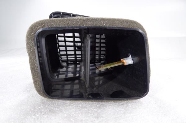 Diffuser / air vent VOLKSWAGEN Sharan (7N) Imagem-8