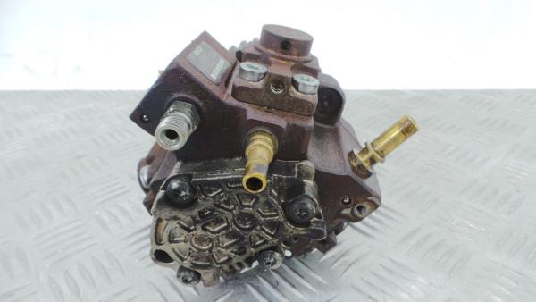 Bomba inyectora PEUGEOT 3008 I (0U_) Imagem-3