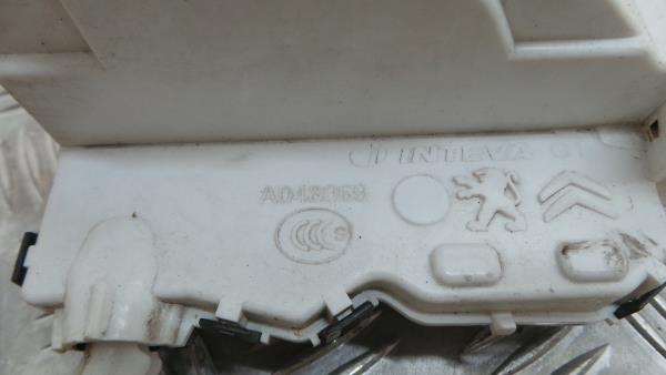 Cerradura / cierre puerta delantero izquierdo PEUGEOT 3008 I (0U_) Imagem-5