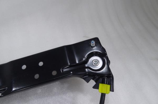 Alzavetro anteriore sinistro VOLKSWAGEN Sharan (7N) Imagem-4