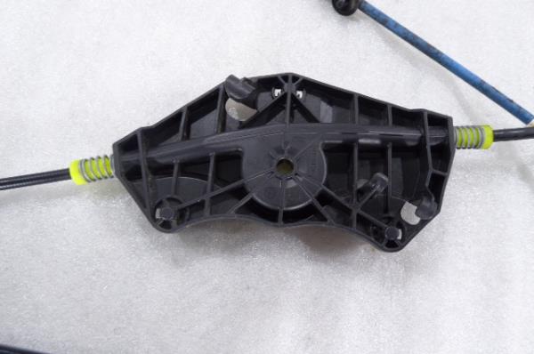 Alzavetro anteriore sinistro VOLKSWAGEN Sharan (7N) Imagem-3