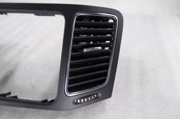 Diffuser / air vent VOLKSWAGEN Sharan (7N) Imagem-2