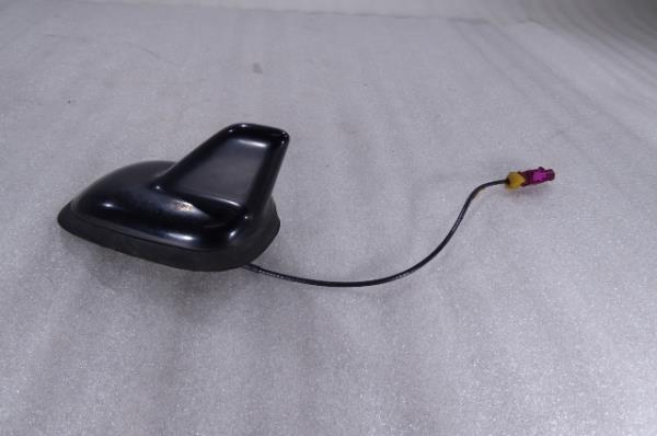 Amplificador de antena VOLKSWAGEN Scirocco (137, 138)
