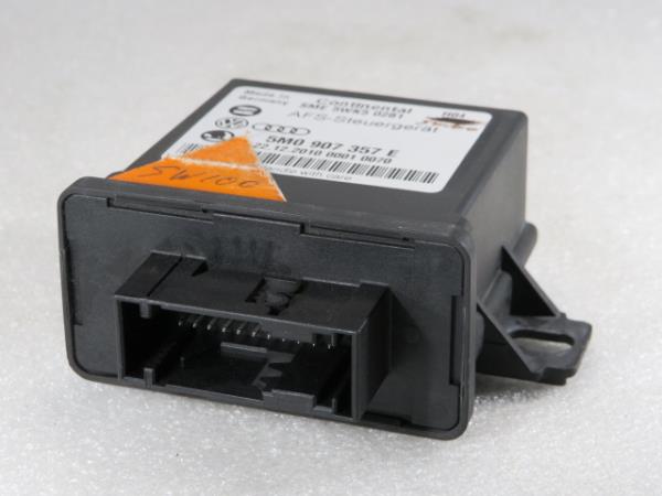 Electromechanical switch  VOLKSWAGEN Sharan (7N)