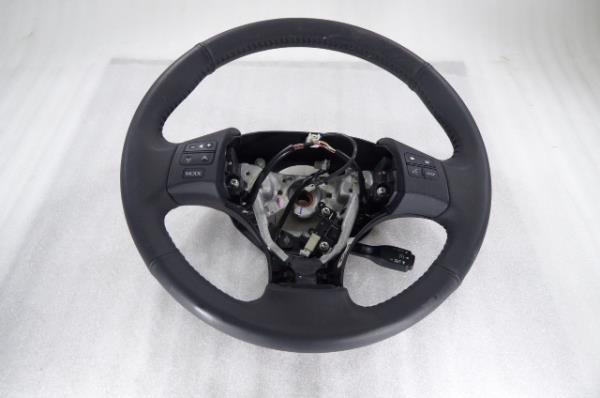 Steering wheel LEXUS IS II (GSE2_, ALE2_, USE2_)