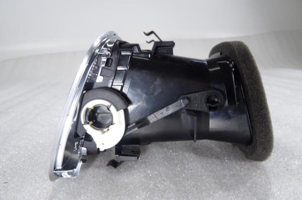 Diffuser / air vent VOLVO V40 Hatchback Imagem-3