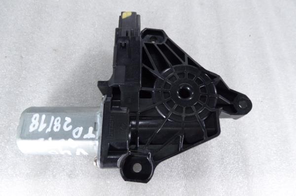 Moteur lève-vitre arrière Droite VOLVO V40 Hatchback Imagem-4