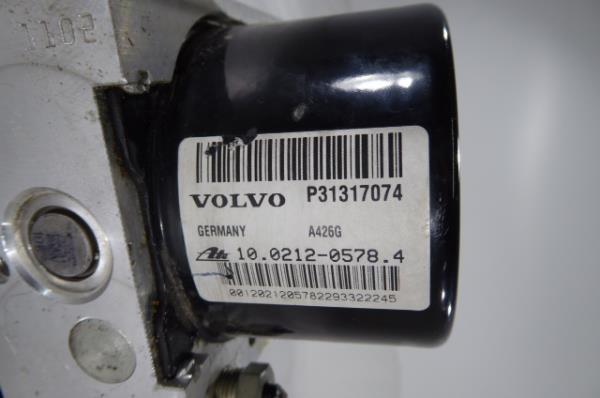 ABS VOLVO V40 Hatchback Imagem-5