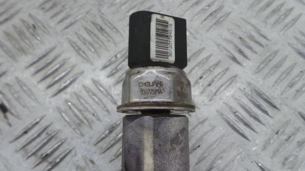 Fuel rail MERCEDES-BENZ Classe C (W204) Imagem-5