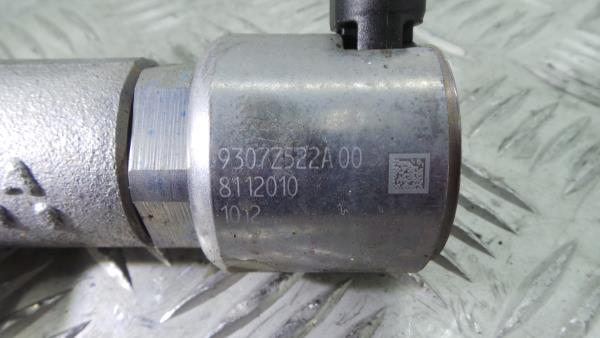 Fuel rail MERCEDES-BENZ Classe C (W204) Imagem-6