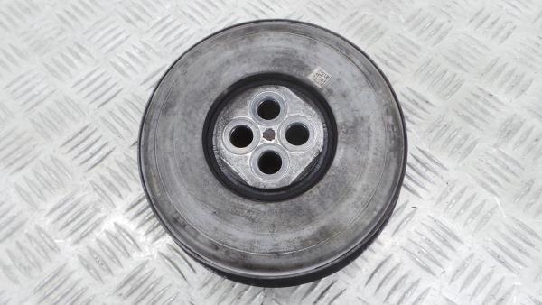 Crankshaft / Engine pulley  MERCEDES-BENZ Classe C (W204) Imagem-2