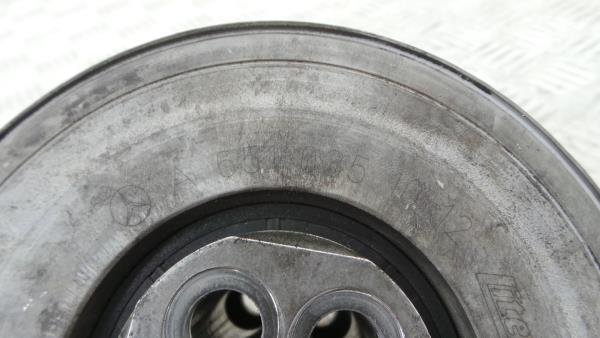 Crankshaft / Engine pulley  MERCEDES-BENZ Classe C (W204) Imagem-5