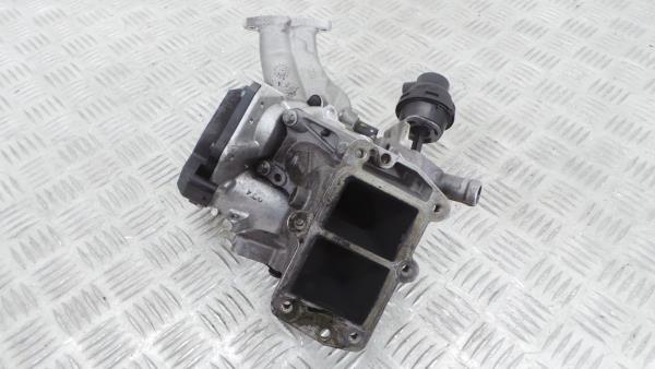EGR valve MERCEDES-BENZ Classe C (W204) Imagem-2