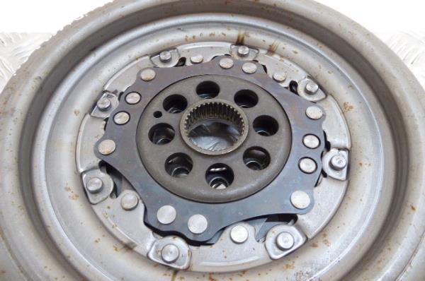 Volante motor VOLKSWAGEN Scirocco (137, 138) Imagem-1