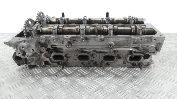 Cylinder head MERCEDES-BENZ Classe C (W204) Imagem-1