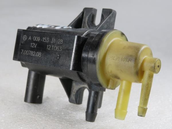 Turbo solenoid valve MERCEDES-BENZ Classe C (W204) Imagem-1