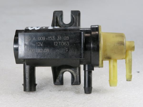 Turbo solenoid valve MERCEDES-BENZ Classe C (W204)