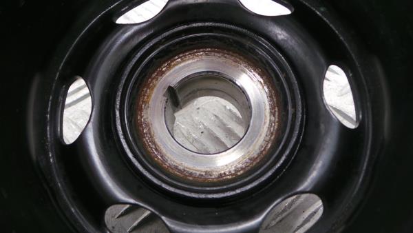 Crankshaft / Engine pulley  MERCEDES-BENZ Classe C (W204) Imagem-3