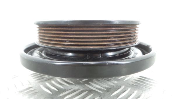 Crankshaft / Engine pulley  MERCEDES-BENZ Classe C (W204) Imagem-2