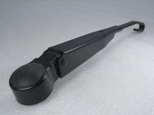 Brazo de limpiaparabrisas delantero derecho DODGE Caliber
