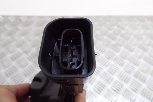 Front Right Door Lock TOYOTA Corolla Sedan (_E11_) Imagem-4