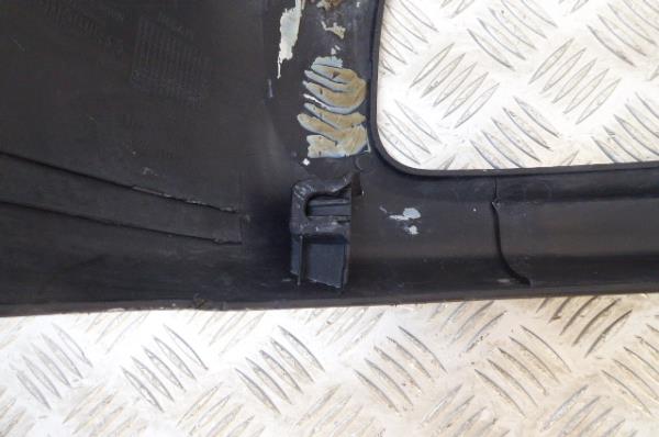 Pièce en plastique générique MITSUBISHI Canter (FB7, FB8, FE7, FE8) VII Imagem-3