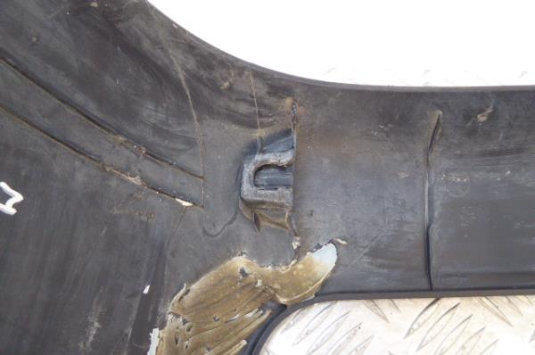 Pièce en plastique générique MITSUBISHI Canter (FB7, FB8, FE7, FE8) VII Imagem-4