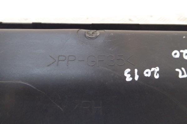 Pièce en plastique générique MITSUBISHI Canter (FB7, FB8, FE7, FE8) VII Imagem-7