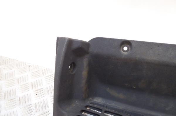 Pièce en plastique générique MITSUBISHI Canter (FB7, FB8, FE7, FE8) VII Imagem-2