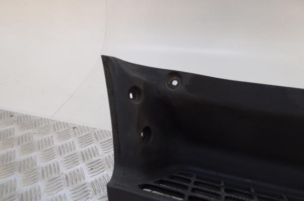 Pièce en plastique générique MITSUBISHI Canter (FB7, FB8, FE7, FE8) VII Imagem-2