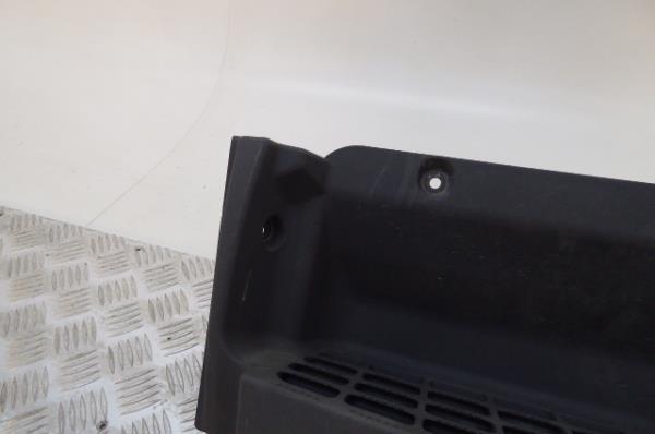 Pièce en plastique générique MITSUBISHI Canter (FB7, FB8, FE7, FE8) VII Imagem-2