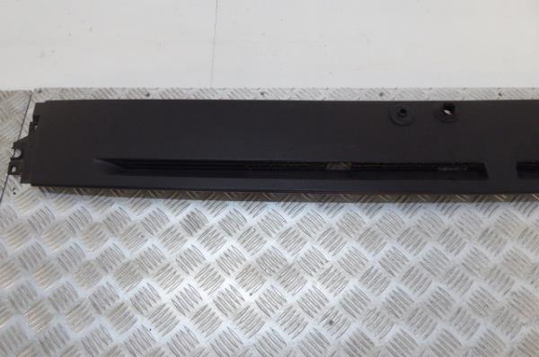 Grille avant MITSUBISHI Canter (FB7, FB8, FE7, FE8) VII Imagem-1