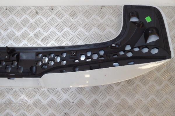 Spoiler portellone FORD Focus III Imagem-3