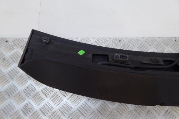 Spoiler portellone FORD Focus II (DA_) Imagem-2