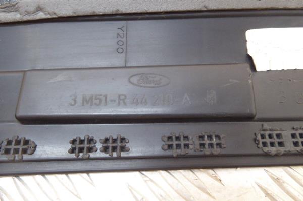 Spoiler / alerón portón trasero FORD Focus C-Max (DM2) Imagem-7