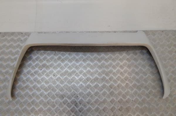 Becquet de coffre OPEL Corsa B Imagem-0