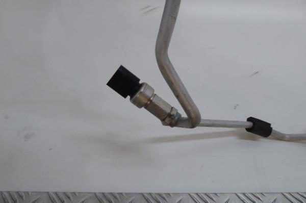 AC pipe VOLKSWAGEN Sharan (7N) Imagem-2