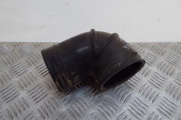 Tuyau d'admission d'air  MITSUBISHI Canter (FB7, FB8, FE7, FE8) VII Imagem-1