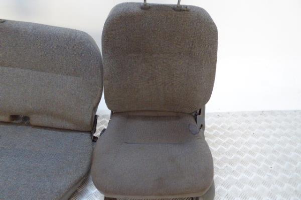 Ensemble sièges MITSUBISHI Canter (FB7, FB8, FE7, FE8) VII Imagem-4