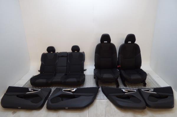 Set di sedili VOLVO V40 Hatchback