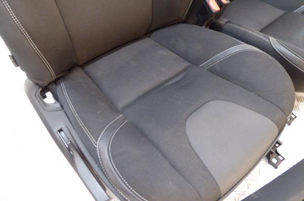 Set di sedili VOLVO V40 Hatchback Imagem-2