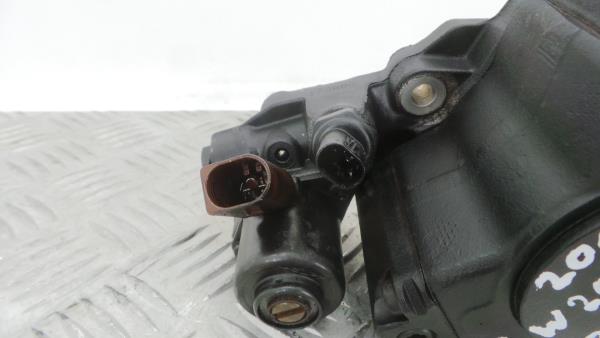 Bomba inyectora MERCEDES-BENZ Classe C (W204) Imagem-3