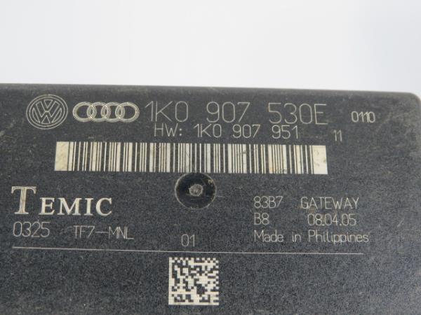 Botão / interruptor electromecânico / relé SKODA Octavia I Hatchback (1U2) Imagem-1