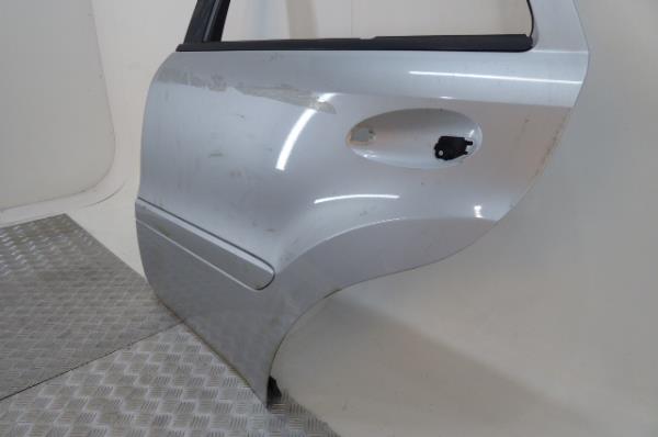 Porta trás esquerda MERCEDES-BENZ Classe M (W164) Imagem-2