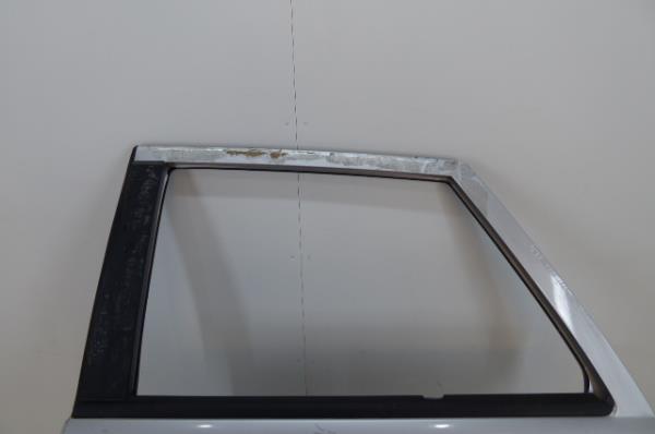 Porta trás esquerda MERCEDES-BENZ Classe M (W164) Imagem-3