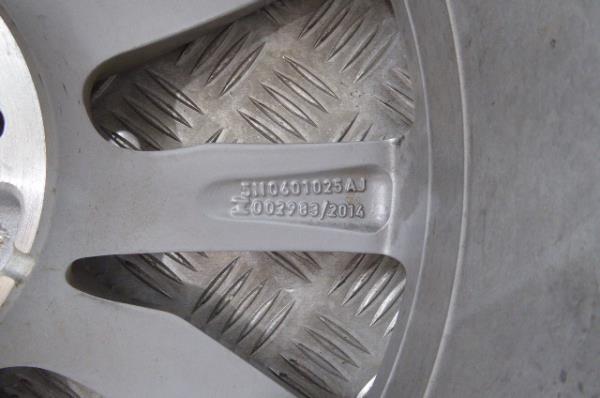 Conjunto de jantes VOLKSWAGEN Tiguan (5N) Imagem-5